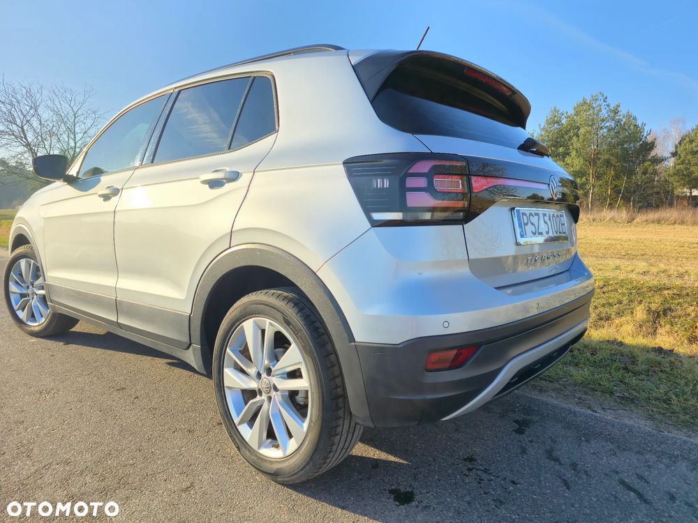 Volkswagen T-Cross 1.0 TSI OPF DSG Life - 8