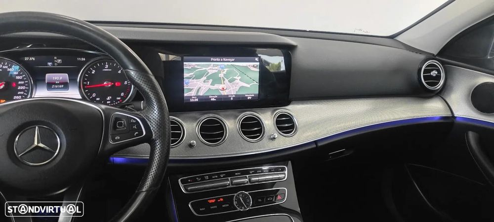 Mercedes-Benz E 220 d Avantgarde - 27