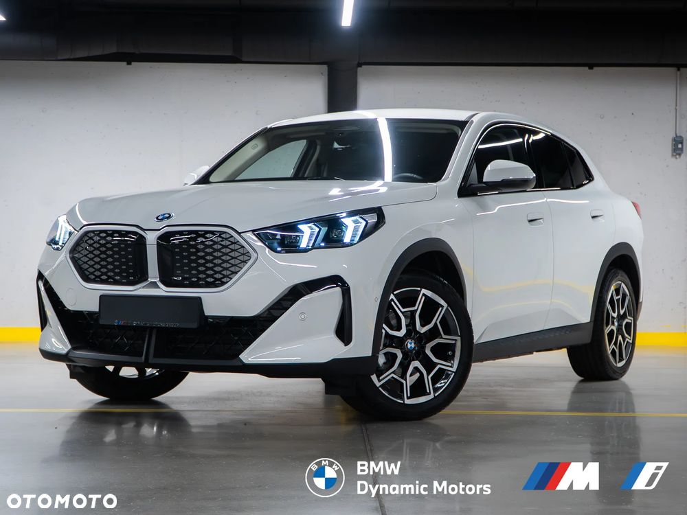 BMW iX2 eDrive20 - 7