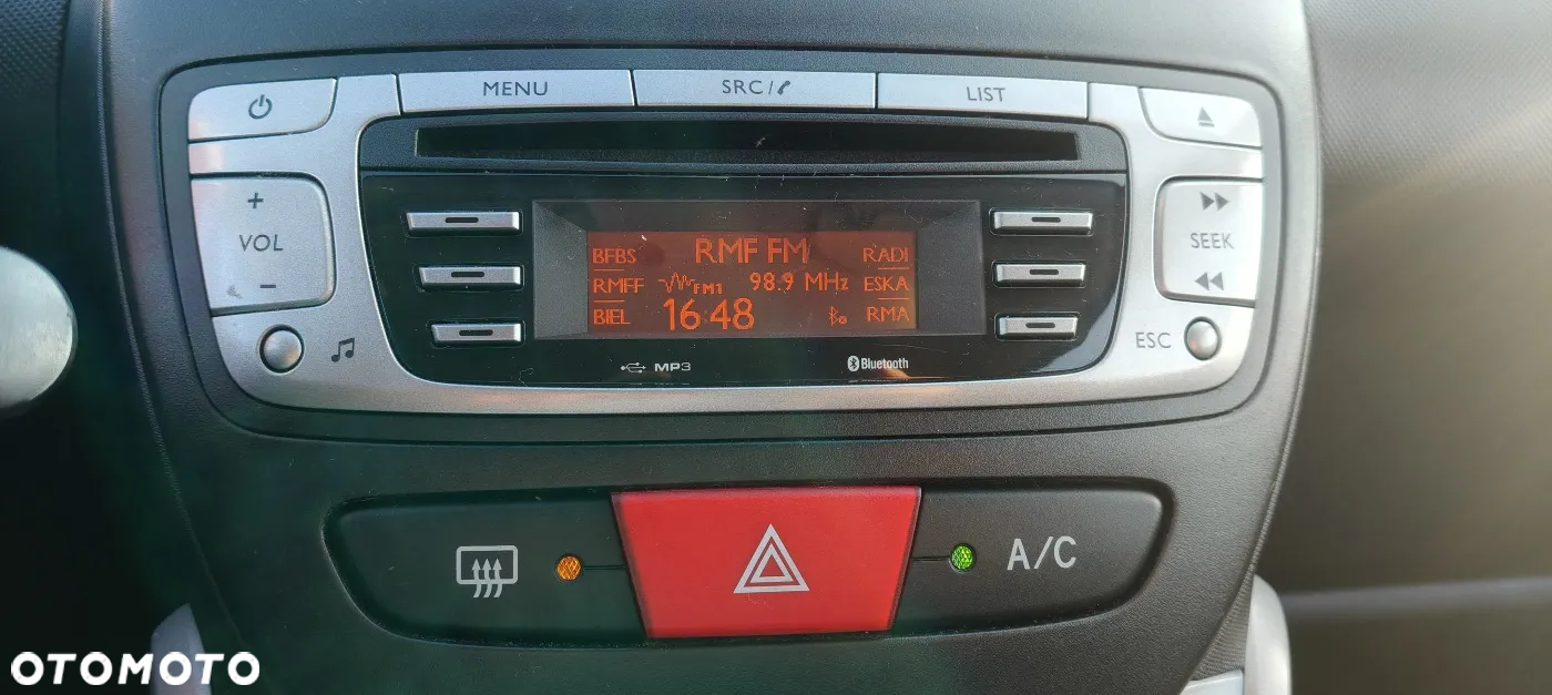 Toyota Aygo Connect - 25