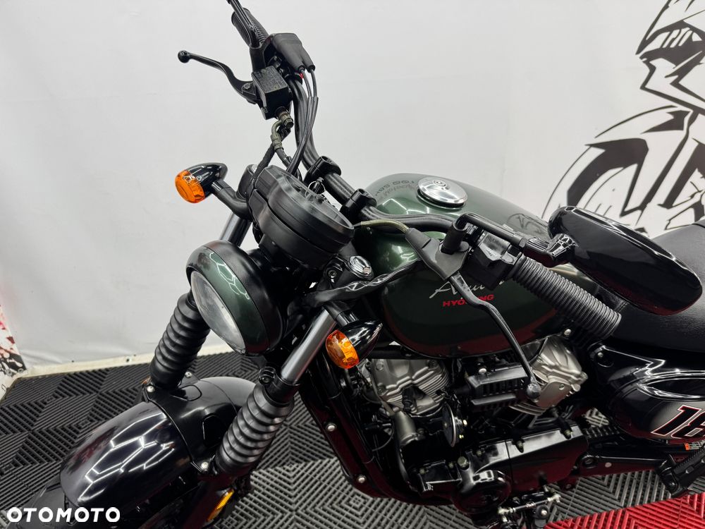Hyosung GV - 11