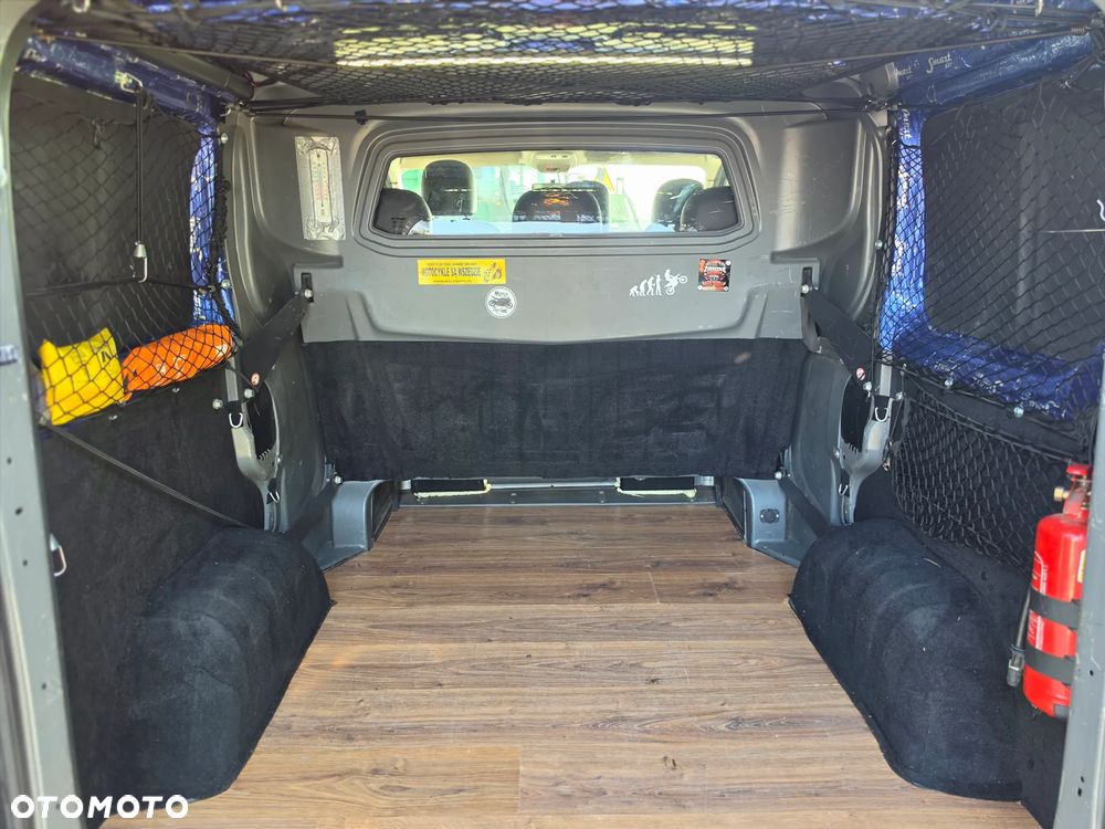 Renault Trafic - 28