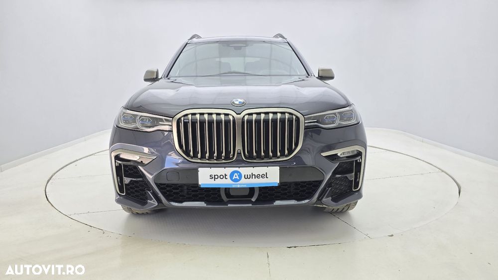 BMW X7 M50d - 4