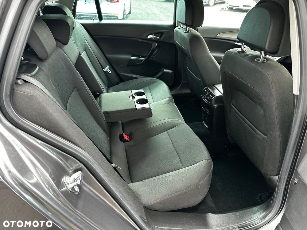 Opel Insignia 1.6 Turbo Cosmo - 14