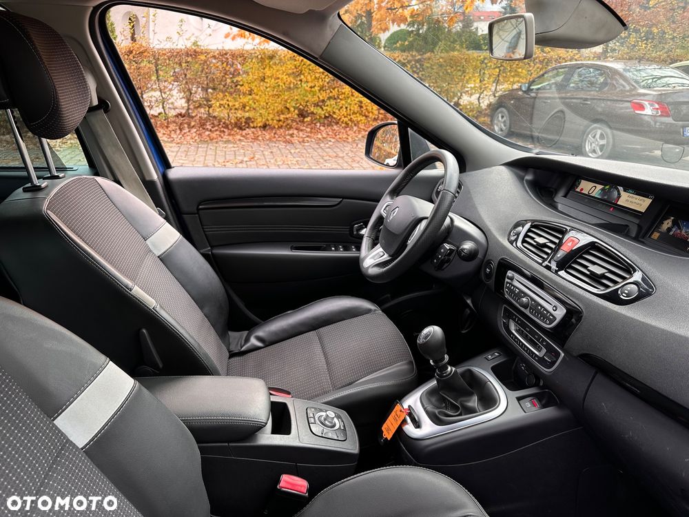 Renault Grand Scenic ENERGY dCi 130 BOSE EDITION - 26