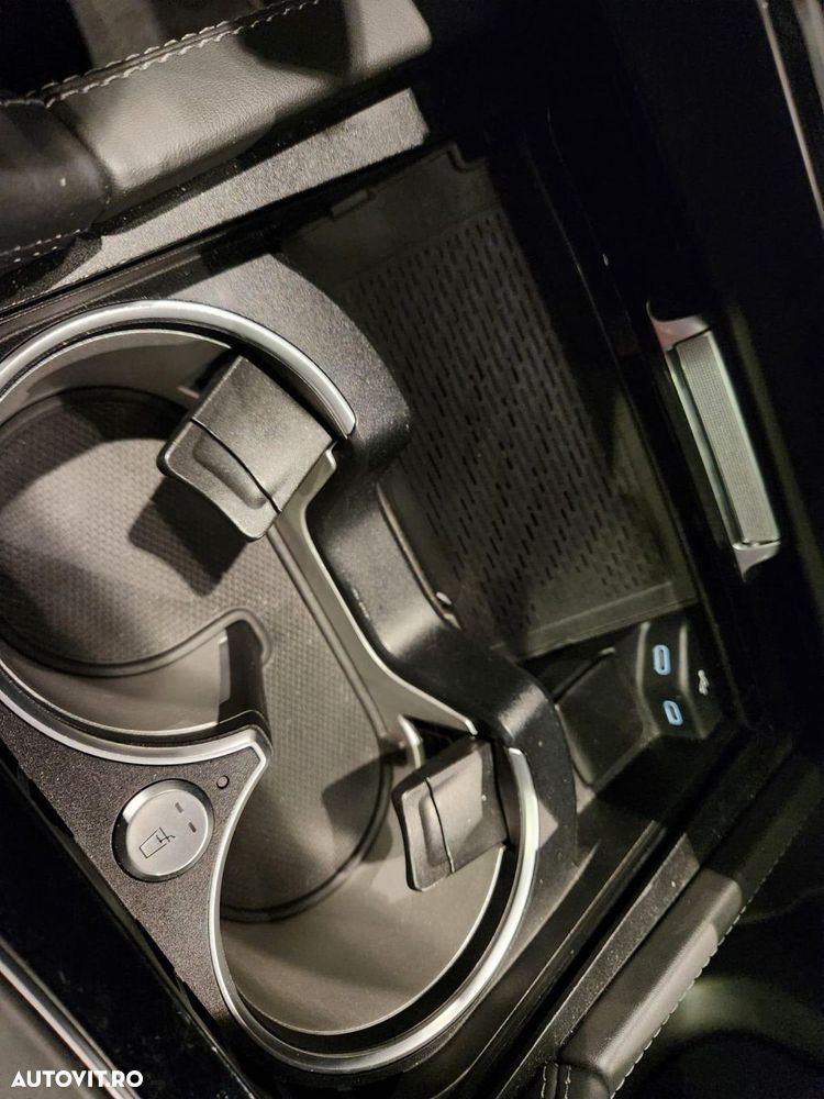 Mercedes-Benz GLE - 27