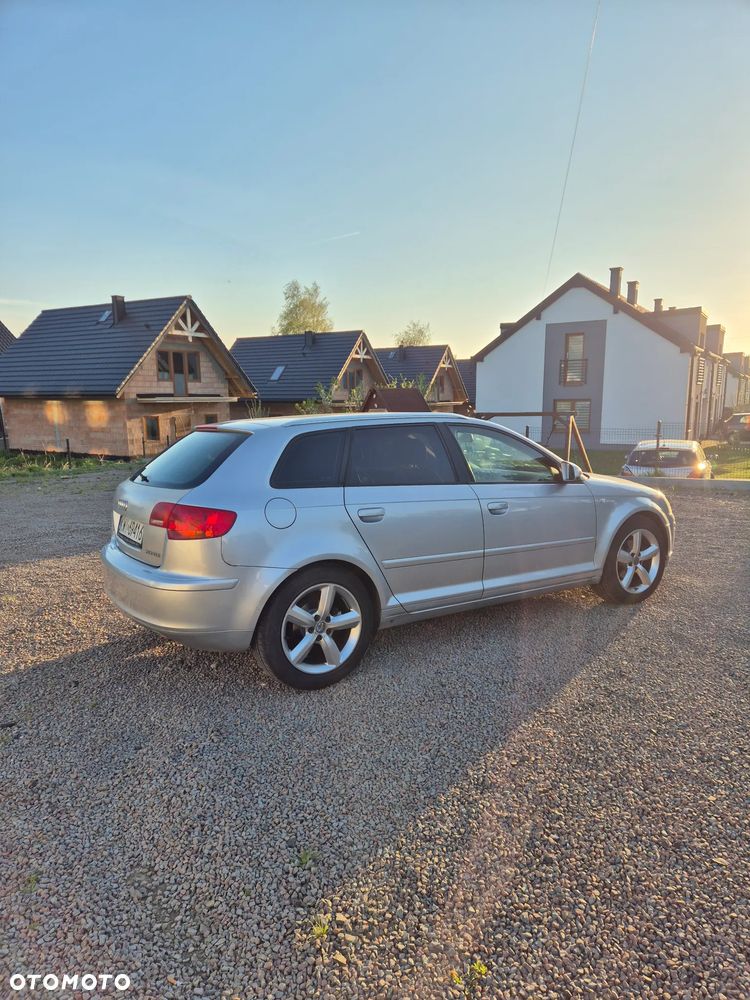 Audi A3 Sportback 2.0 TDI Ambition - 4
