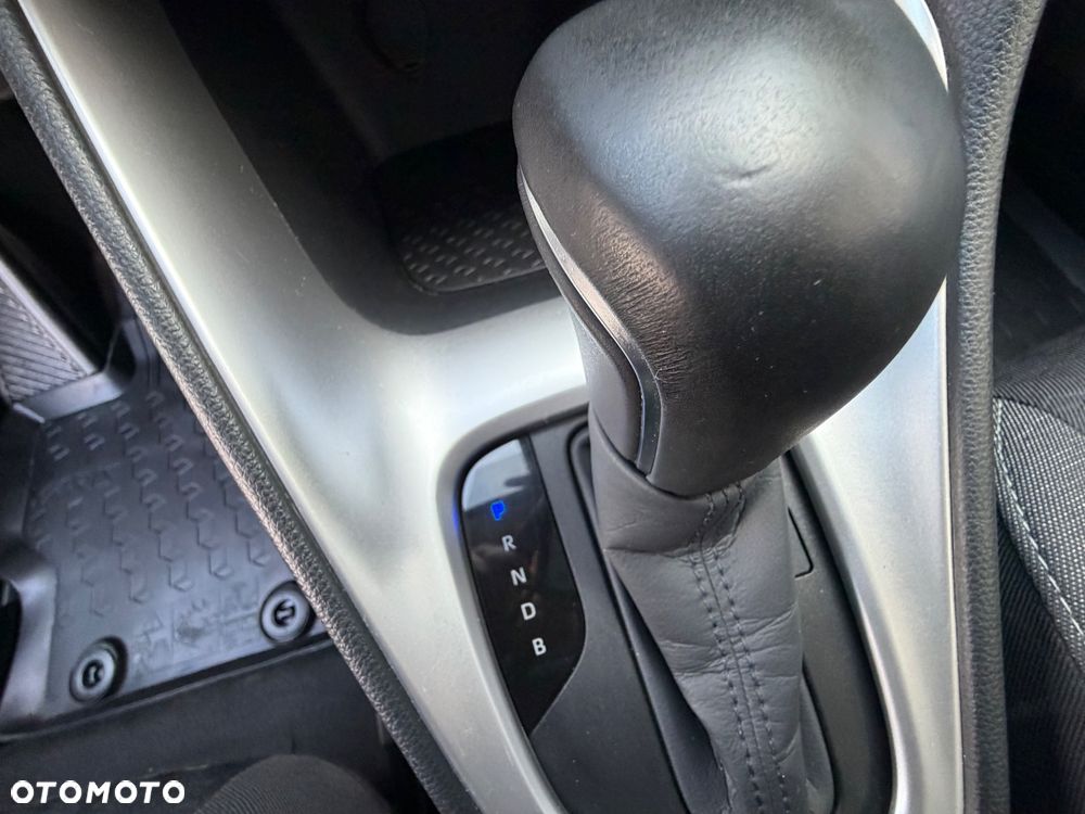 Toyota Yaris - 14
