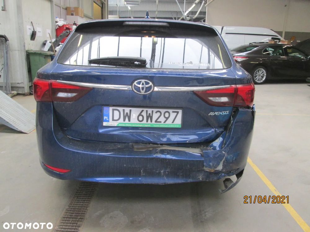 Toyota Avensis 1.8 Selection - 34