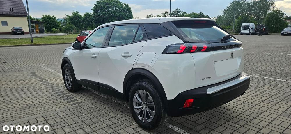 Peugeot 2008 1.2 PureTech Allure Pack S&S - 2