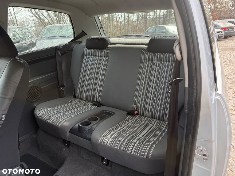 Volkswagen Fox - 10