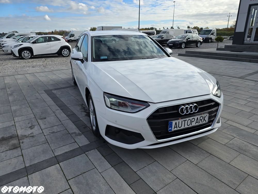 Audi A4 Limousine - 20