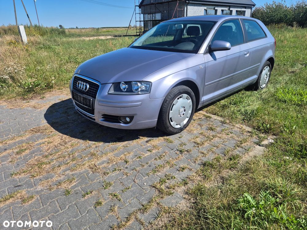 Audi A3 Sportback - 2