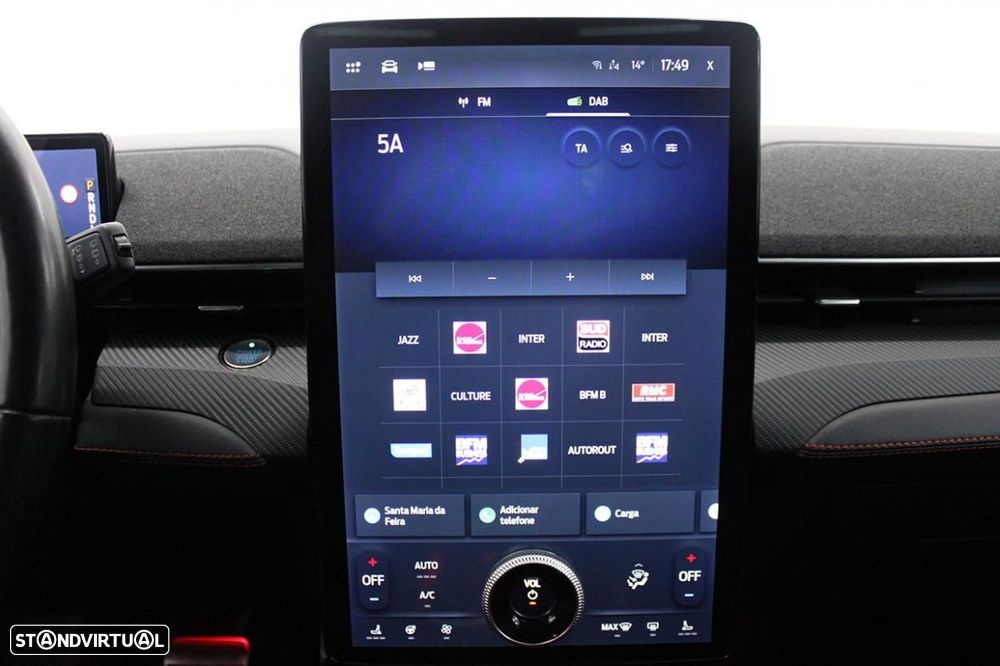 Ford Mustang Mach-E 98.7 kWh Premium AWD - 22