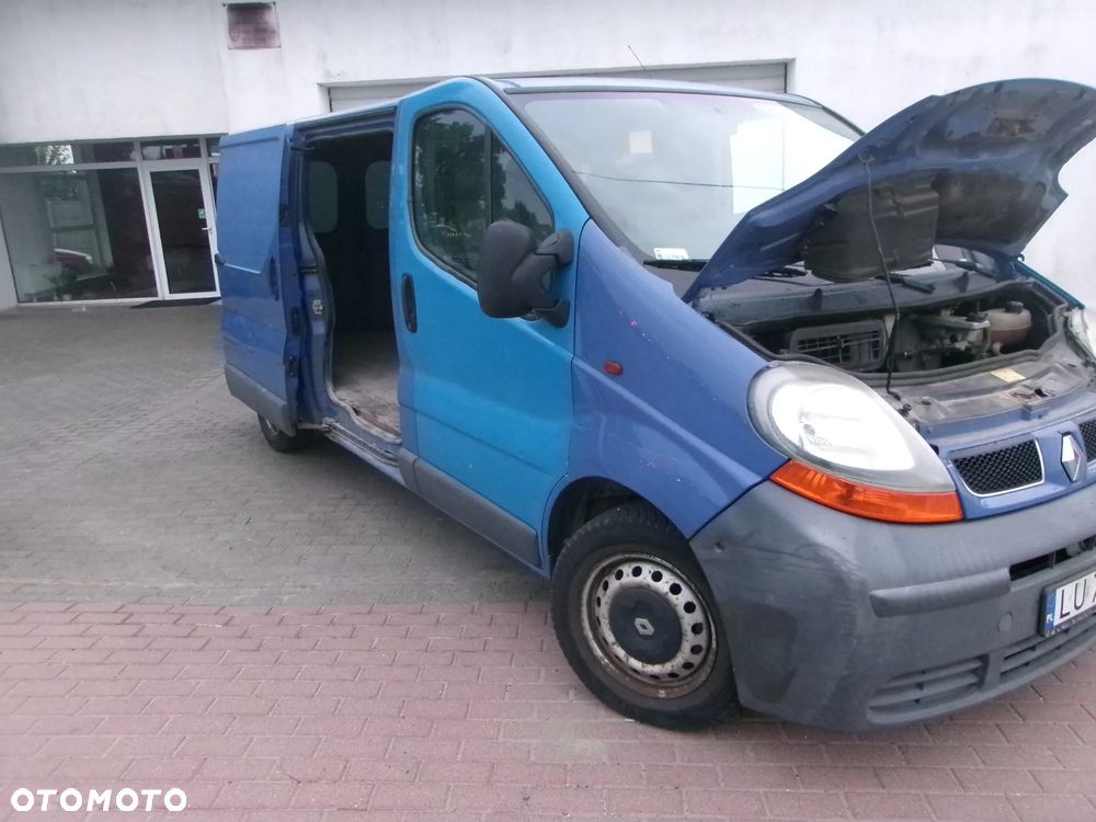 Renault TRAFIC - 19