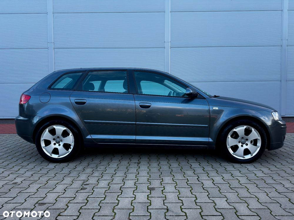 Audi A3 Sportback - 7