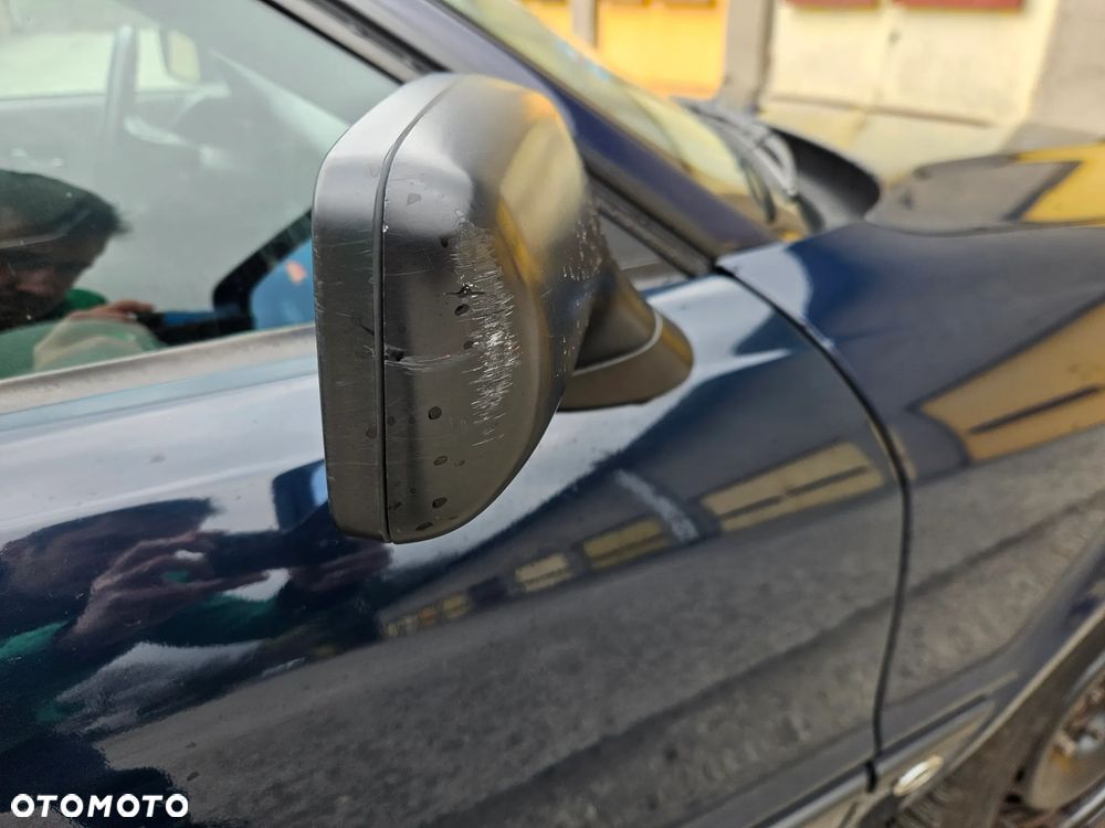 Audi 80 2.0 E - 15