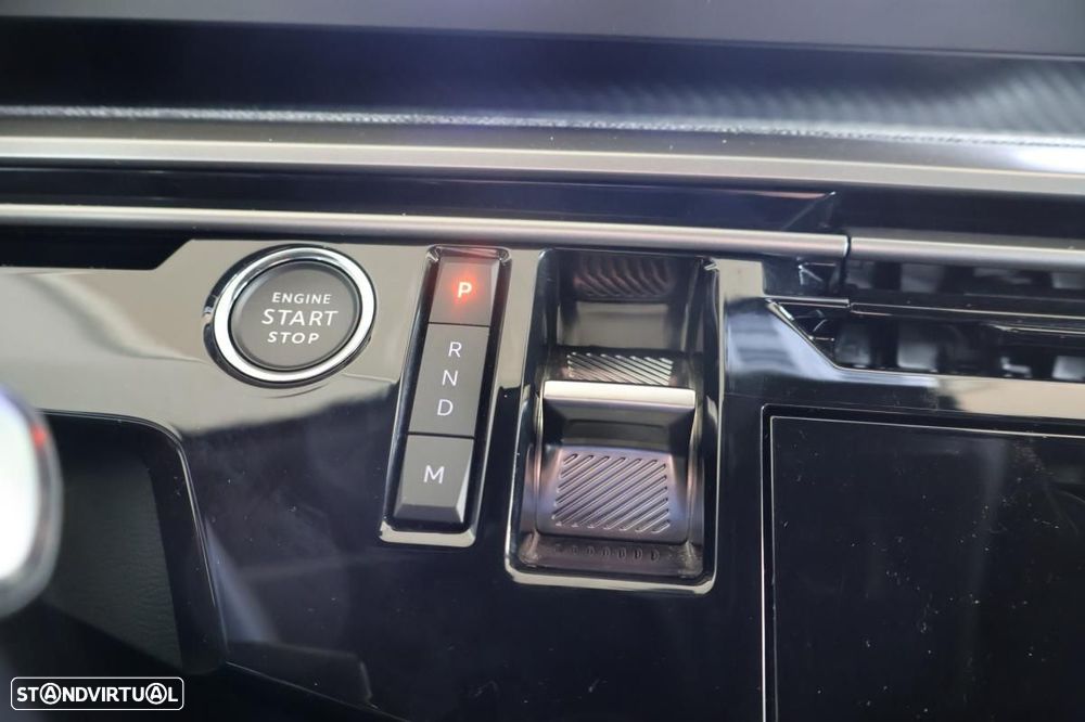 Peugeot 5008 1.2 Hybrid Allure e-DCS6 - 45