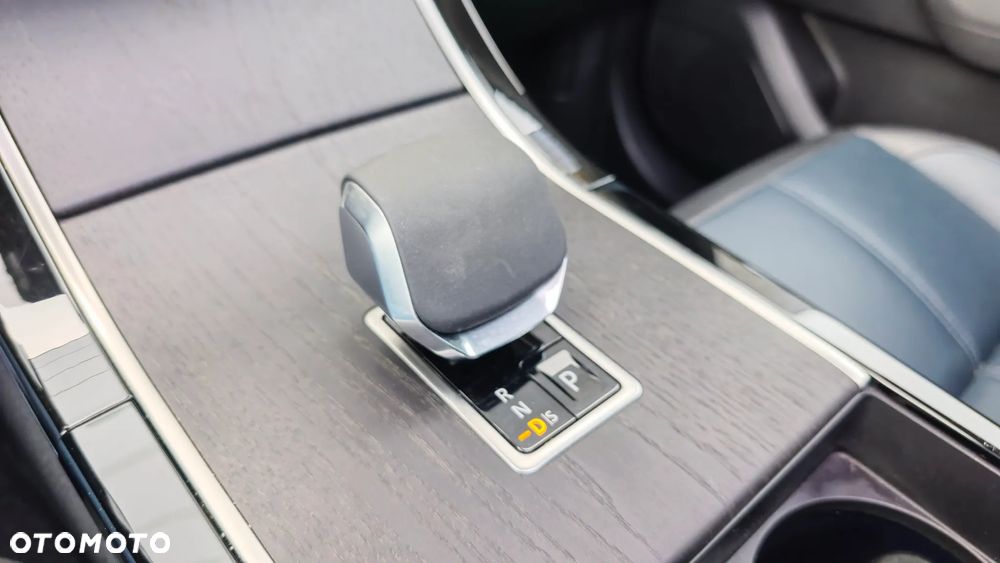 Land Rover Range Rover Velar - 28
