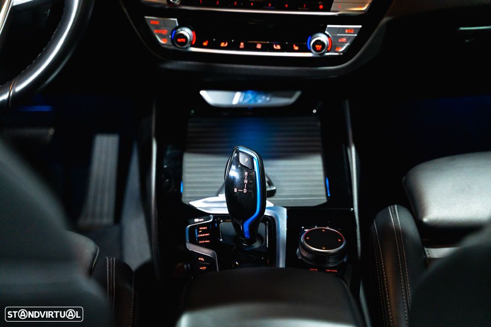 BMW iX3 Inspiring - 22