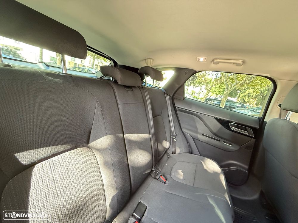 Jaguar F-Pace E-Performance Prestige - 15