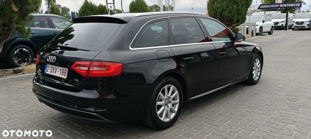 Audi A4 Avant 2.0 TDI ultra DPF Attraction - 3