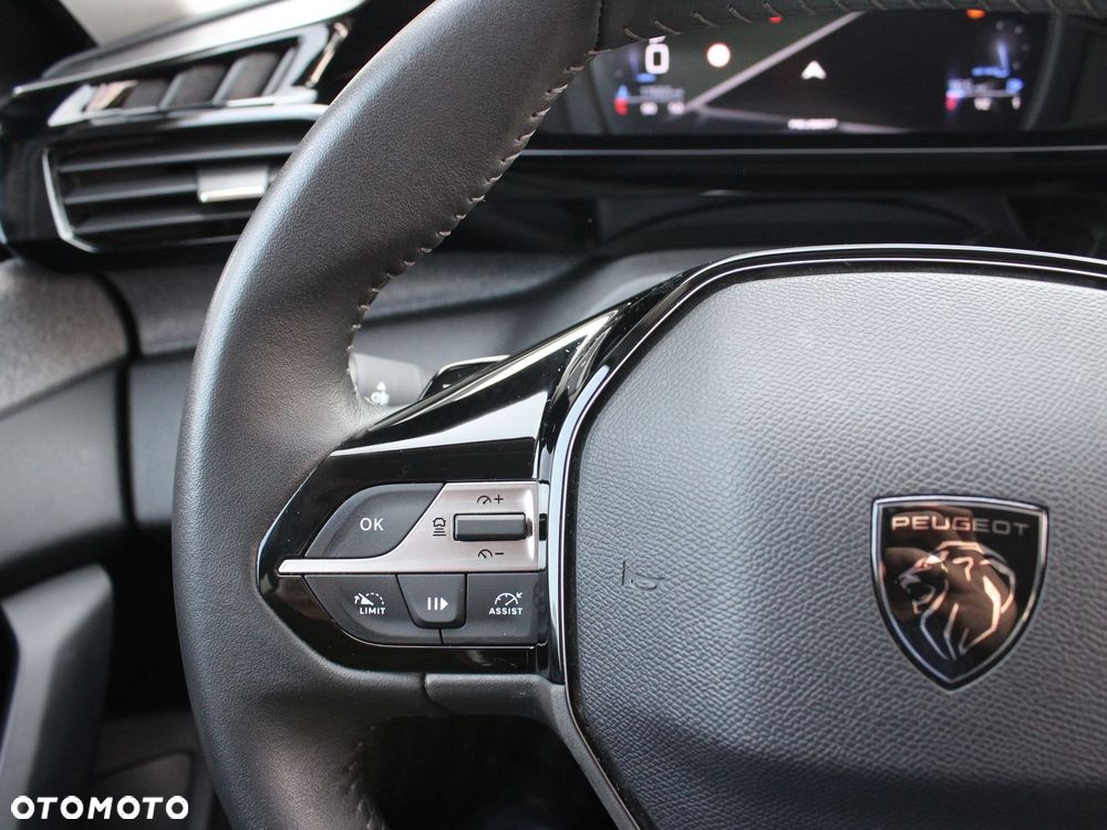 Peugeot 308 1.2 PureTech Allure S&S EAT8 - 8