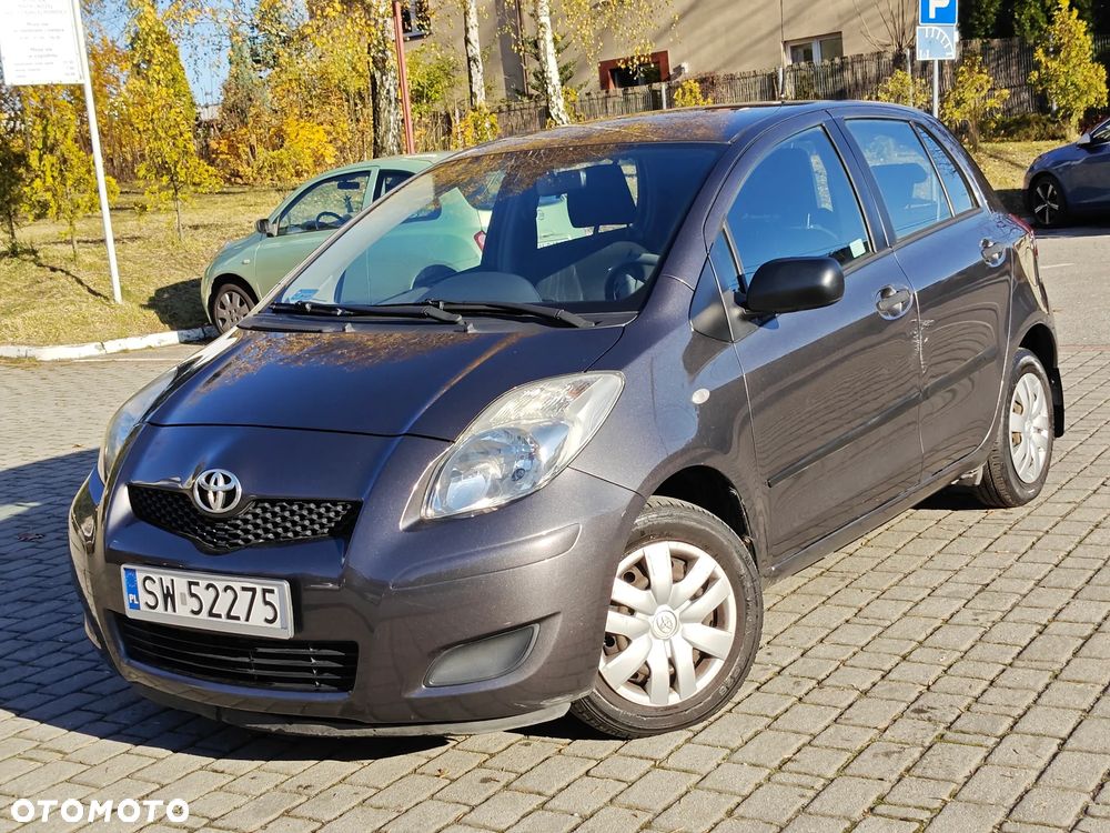 Toyota Yaris 1.0 Luna A/C - 1
