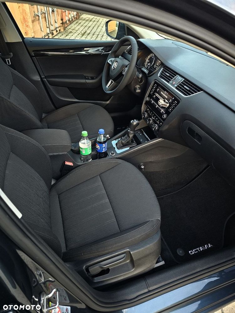 Skoda Octavia 1.8 TSI 4x4 Style DSG - 27