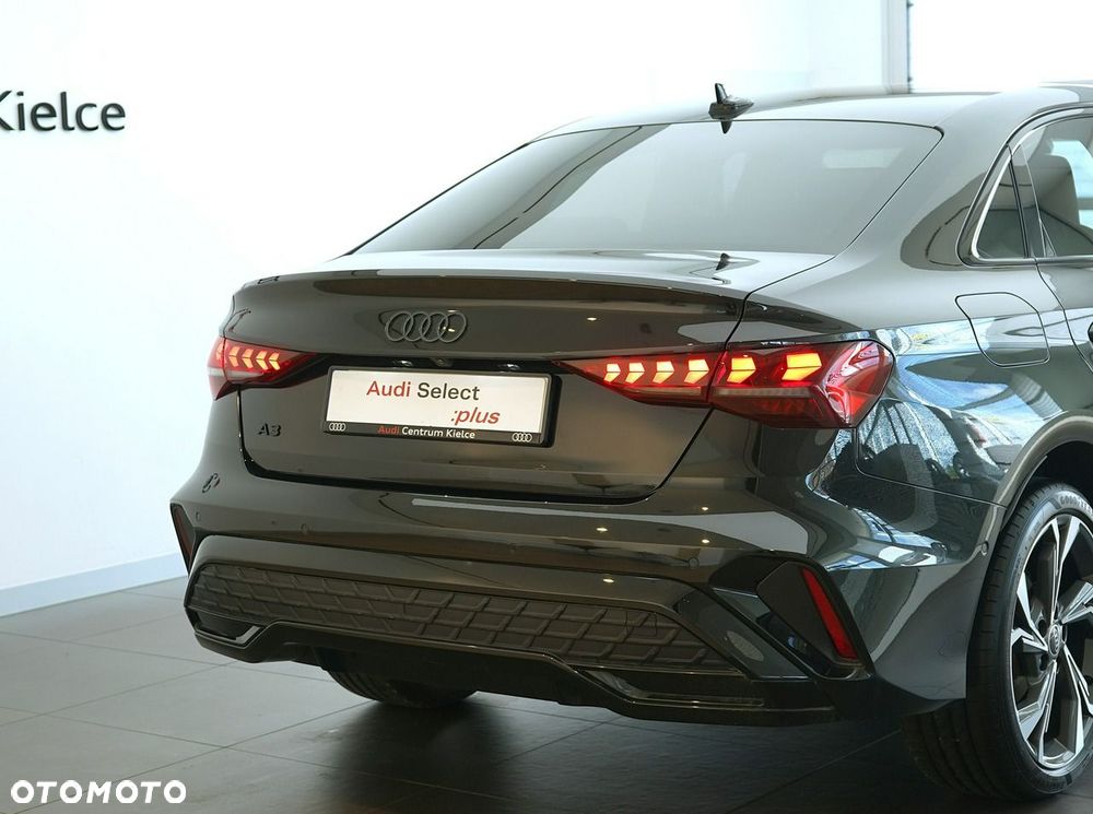 Audi A3 Limousine - 11