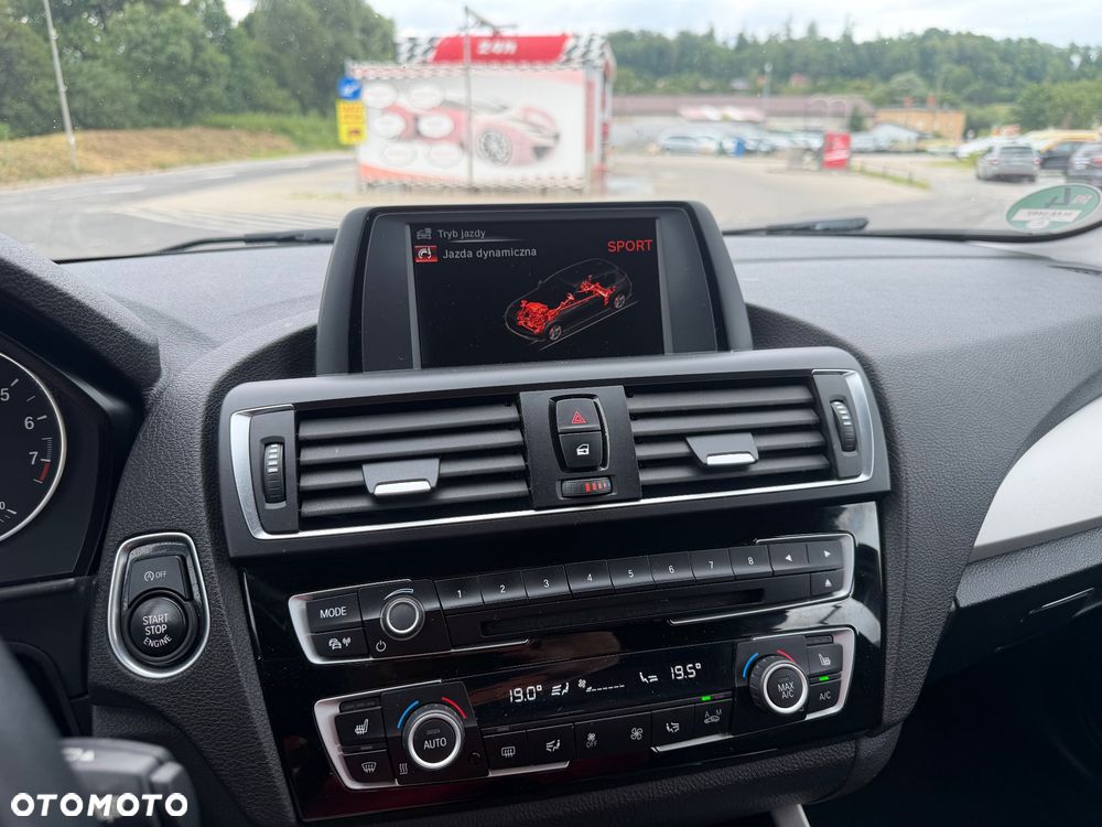 BMW Seria 1 116i Edition Metropolitan - 7