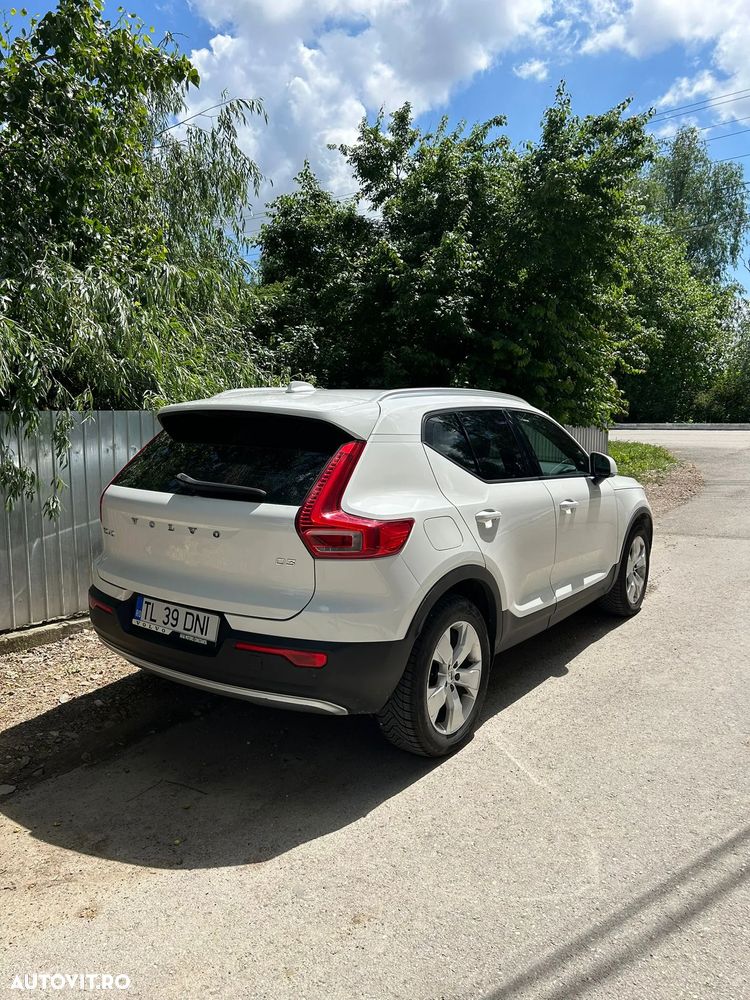Volvo XC 40 D3 Momentum - 4