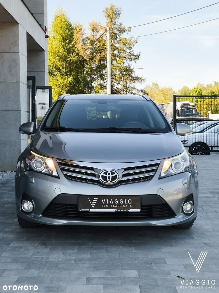 Toyota Avensis 1.8 Sol EU5 - 6