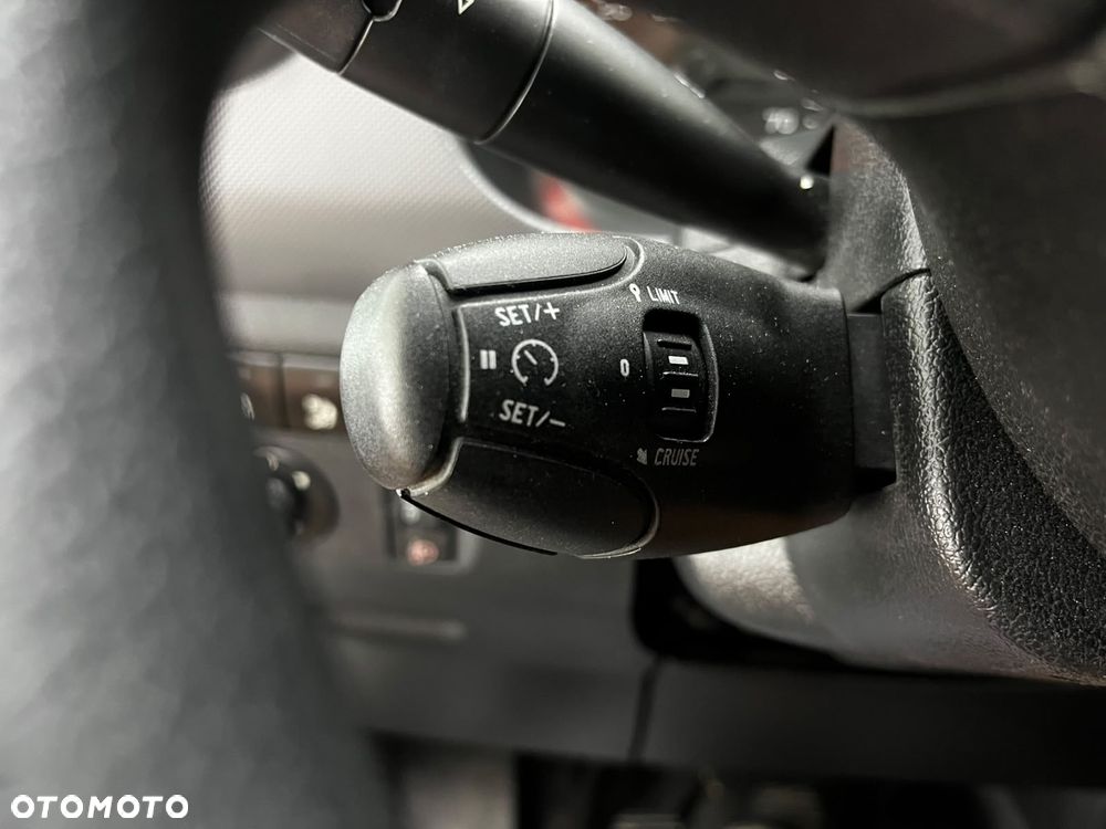 Peugeot Partner - 21