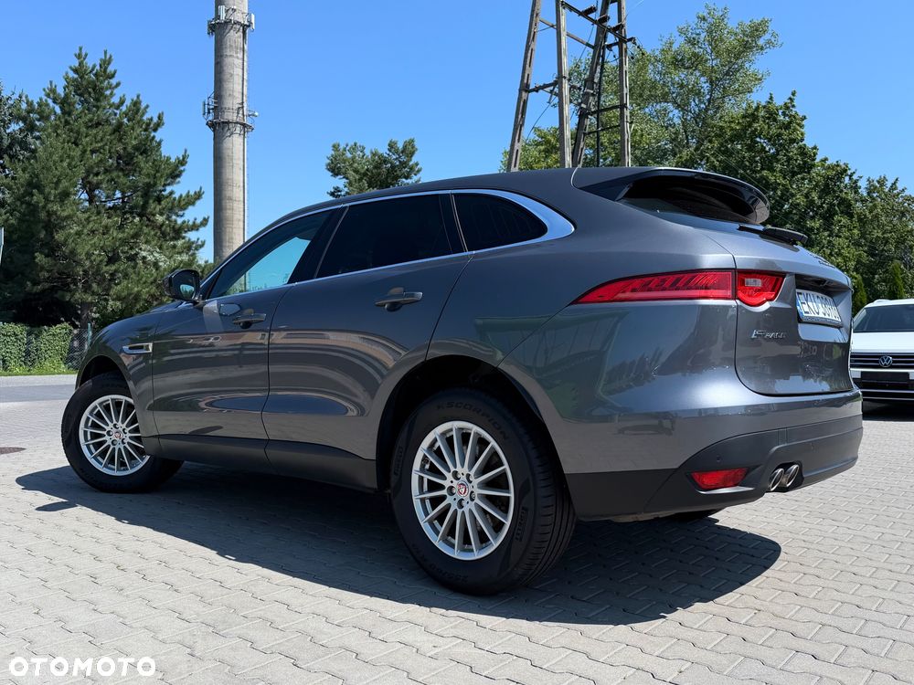 Jaguar F-Pace 20d AWD Prestige - 6