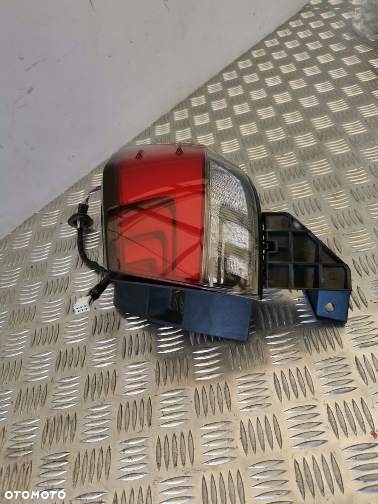 LEXUS RX 450H IV LIFT LAMPA TYL TYLNA PRAWA KOMPLETNA - 3