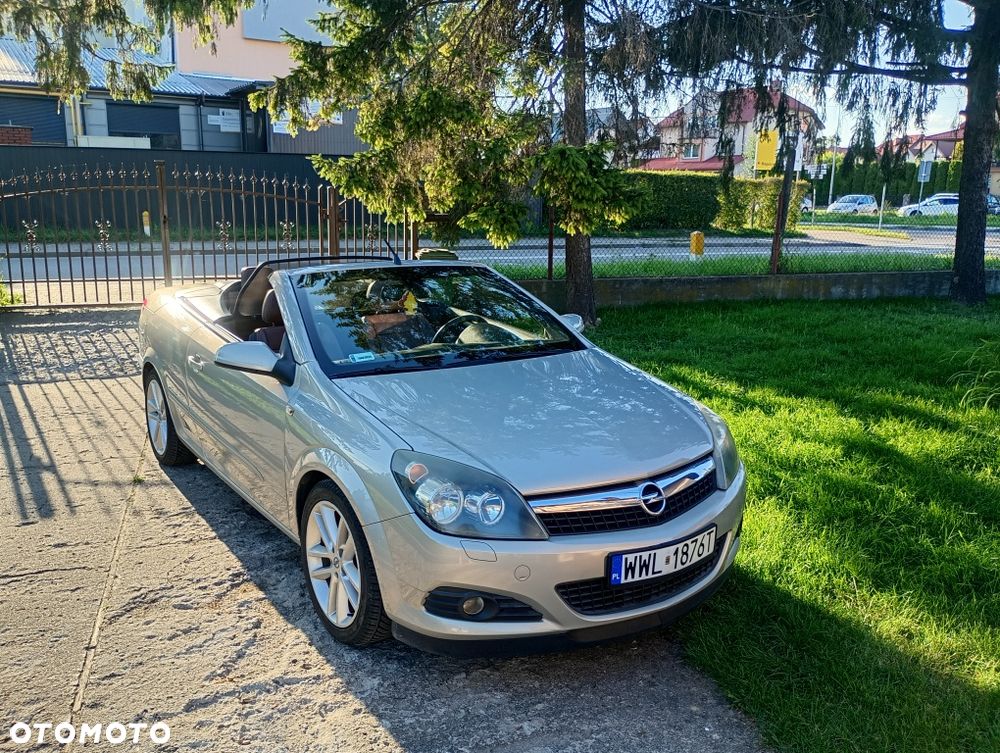 Opel Astra - 2