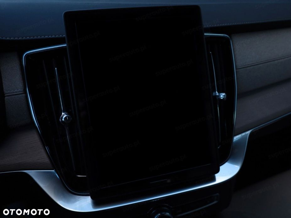 Volvo XC 90 - 6