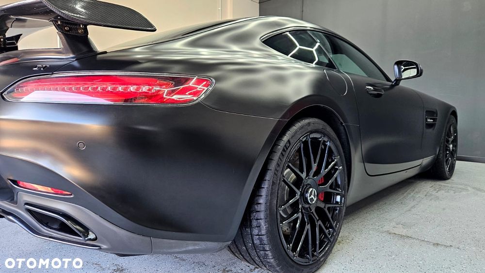 Mercedes-Benz AMG GT - 4