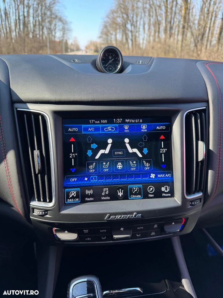 Maserati Levante Modena - 13