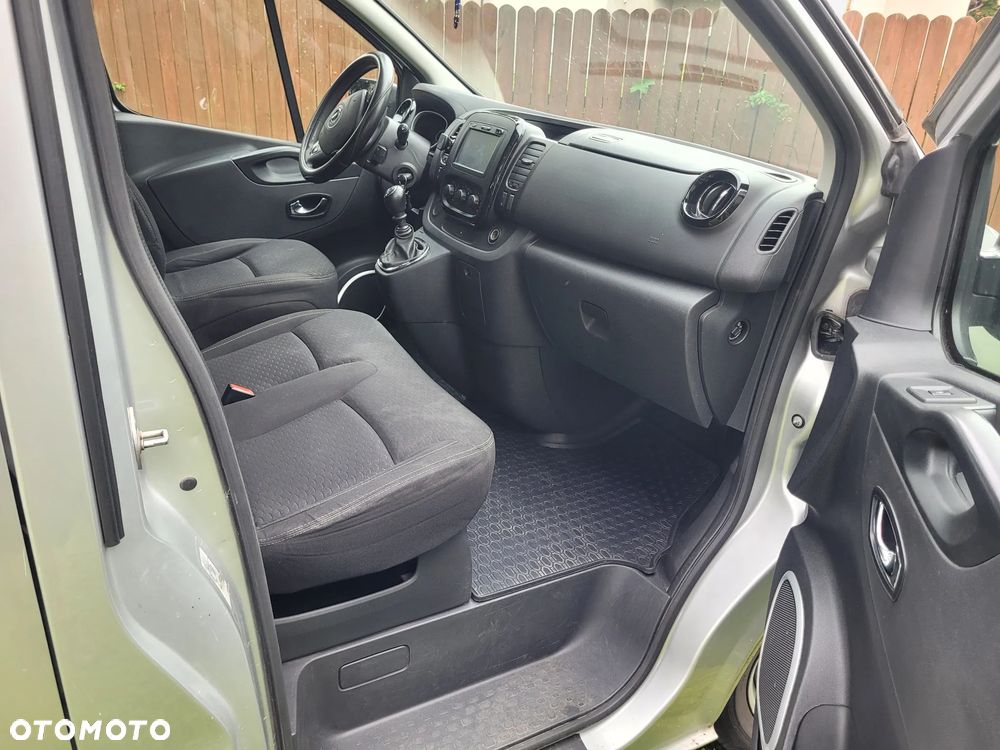 Opel Vivaro L2H1 2,9t Edition - 8