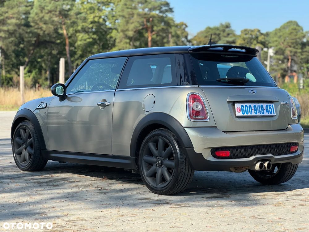 MINI Cooper S 50 Mayfair - 12