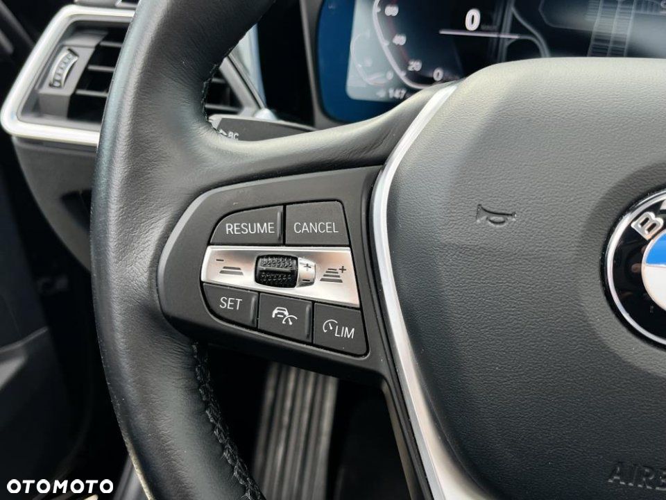 BMW Seria 3 - 32