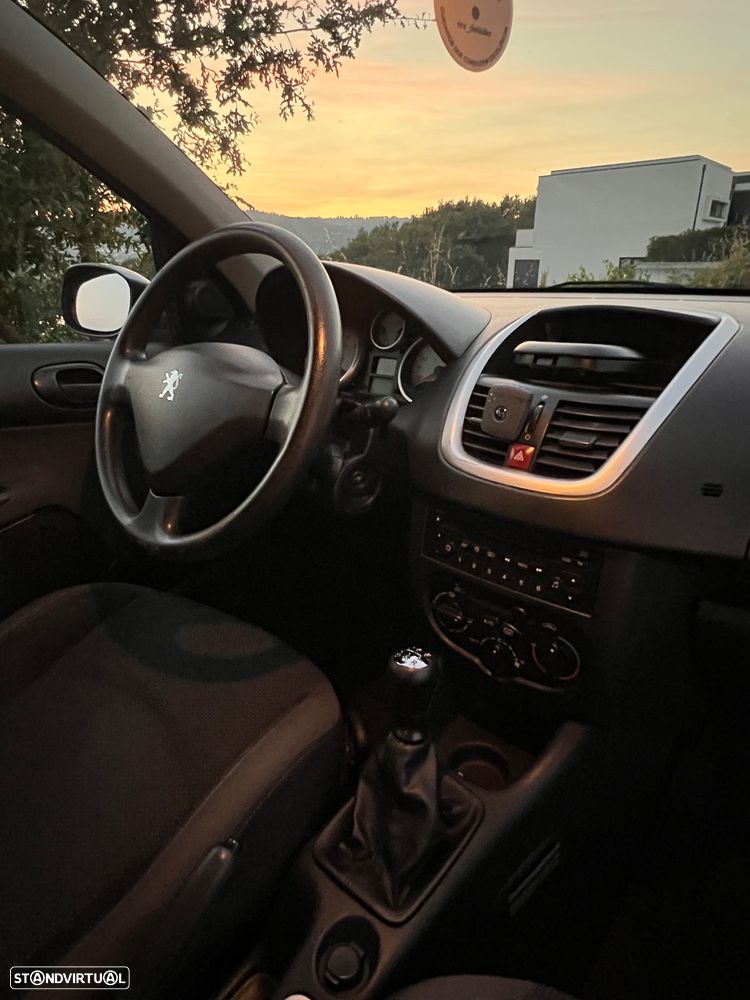 Peugeot 206+ 1.1 Trendy - 9