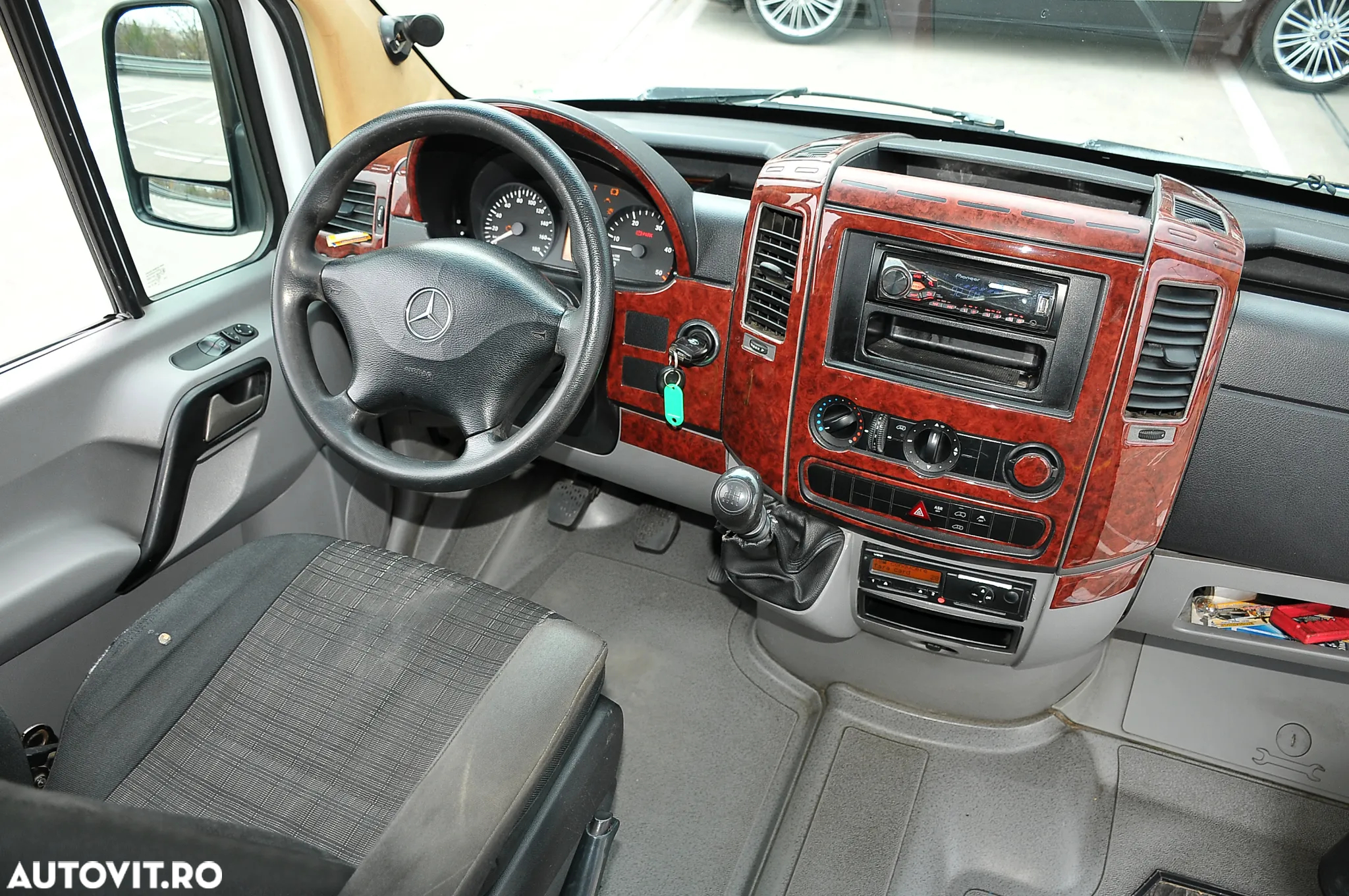 Mercedes-Benz Sprinter 519 CDI Lang HA - 4
