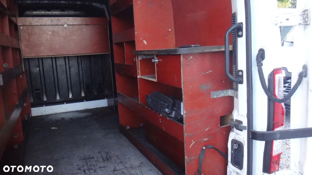 Renault Master - 10