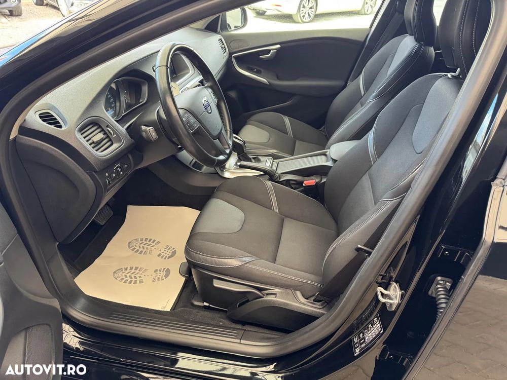 Volvo V40 D3 Aut. Ocean Race - 9