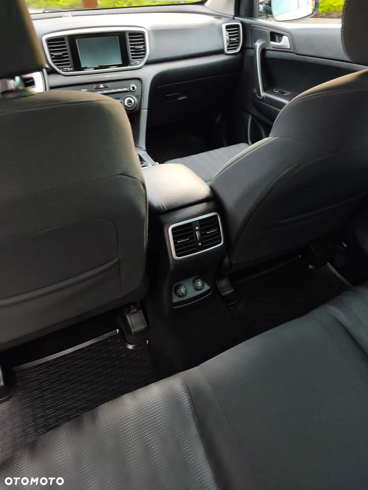 Kia Sportage - 17