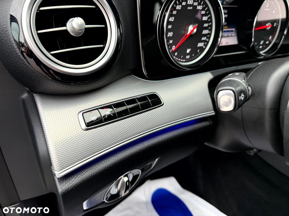 Mercedes-Benz Klasa E 220 d 9G-TRONIC Avantgarde - 18