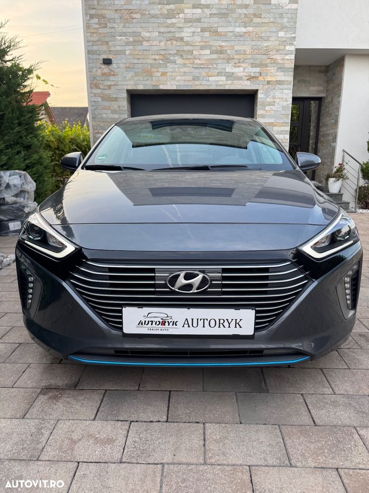 Hyundai IONIQ - 2